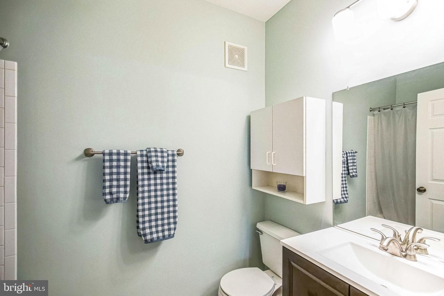 1126 Wickford Court photo 20