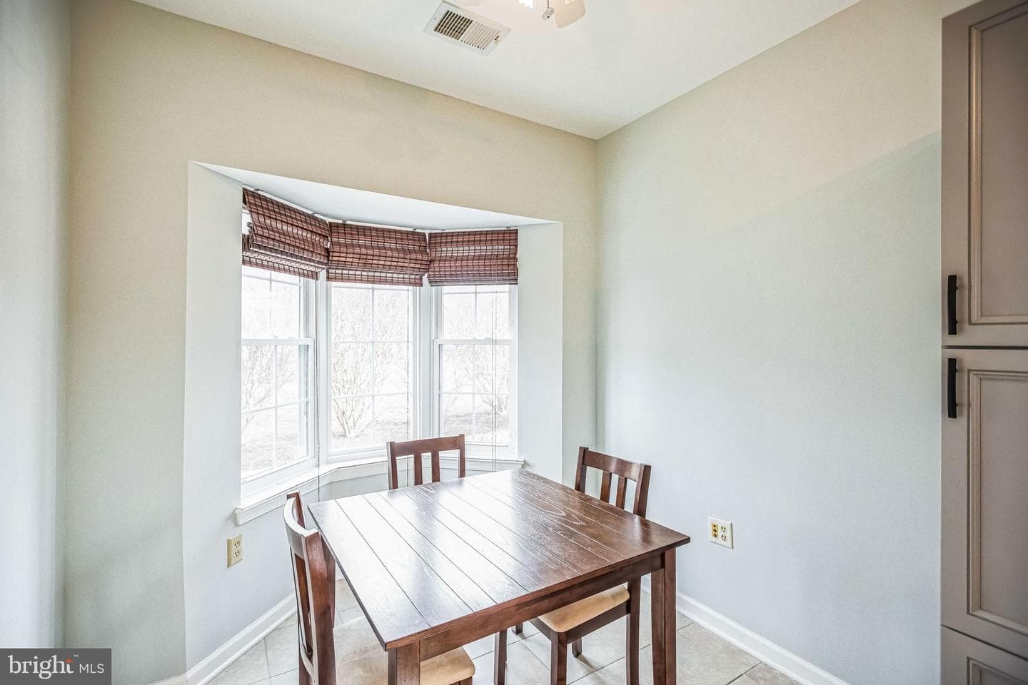 1126 Wickford Court photo 6