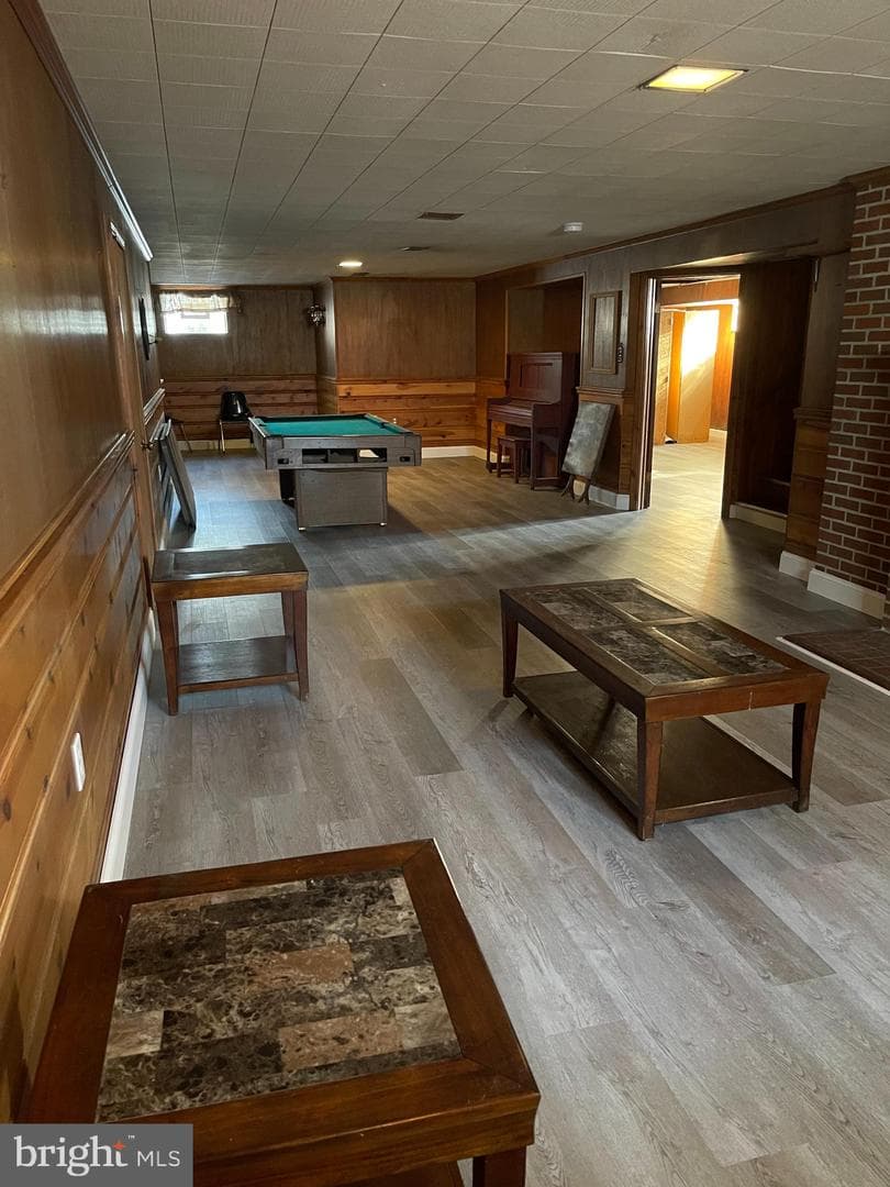 200 Phelps Avenue photo 31