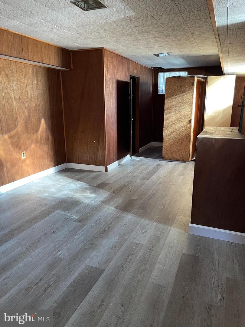 200 Phelps Avenue photo 34