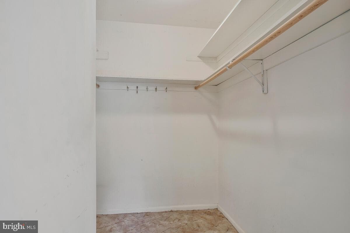 3660 N Carolina Avenue photo 11
