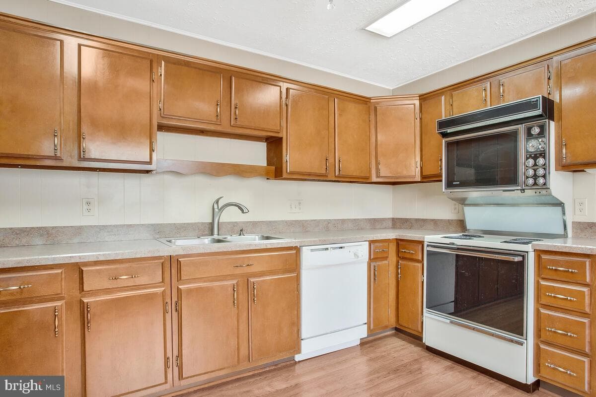 3660 N Carolina Avenue photo 23