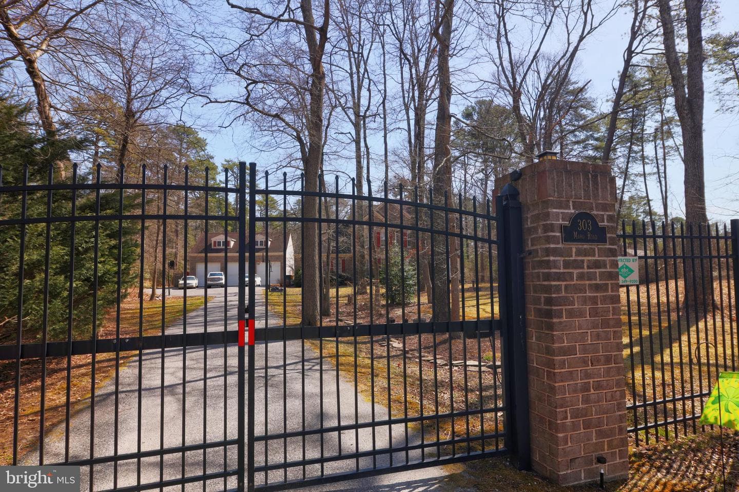 303 Maro Road photo 3