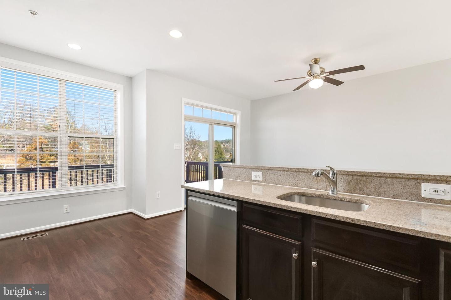 1110 Carinoso Circle photo 25