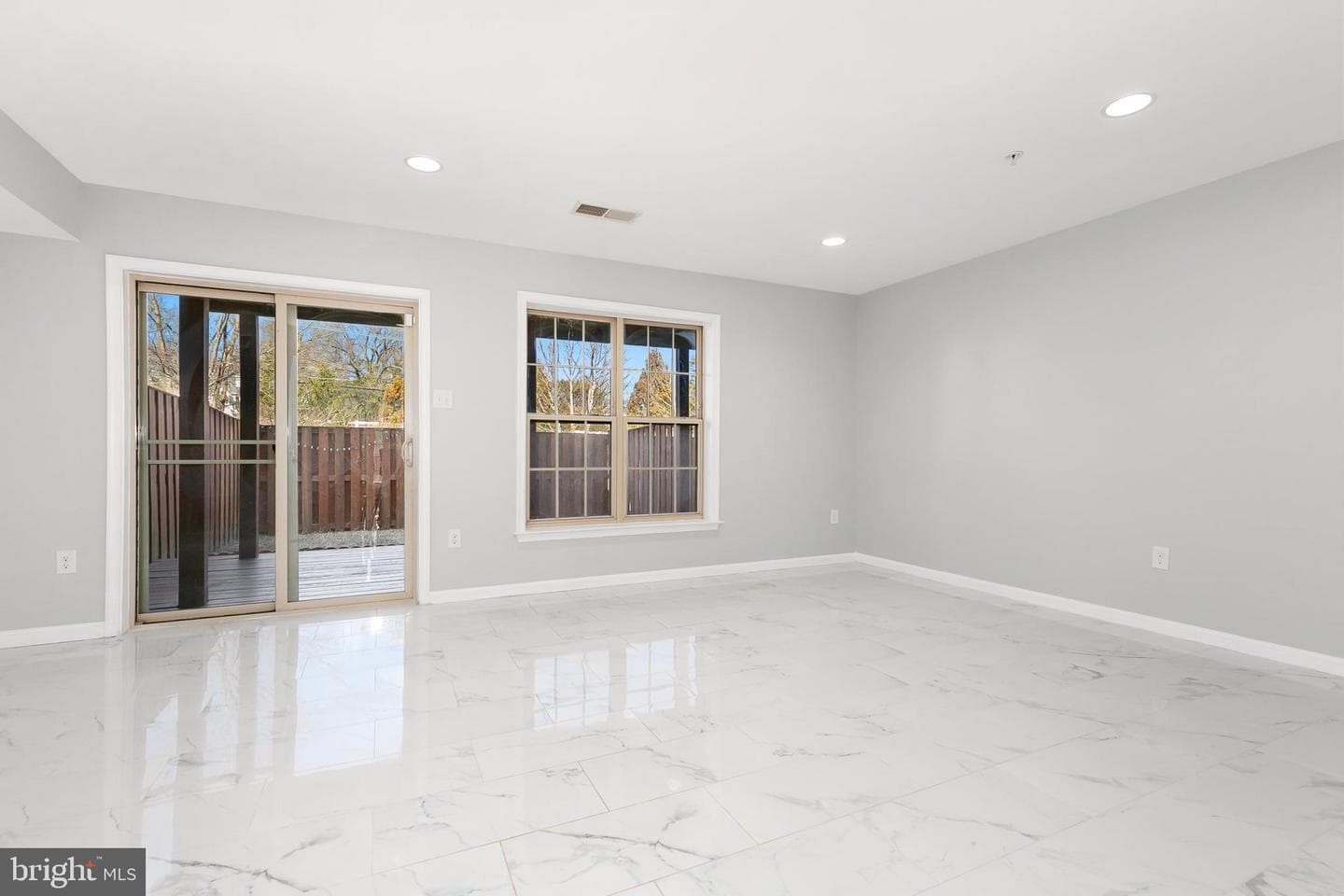 1110 Carinoso Circle photo 5