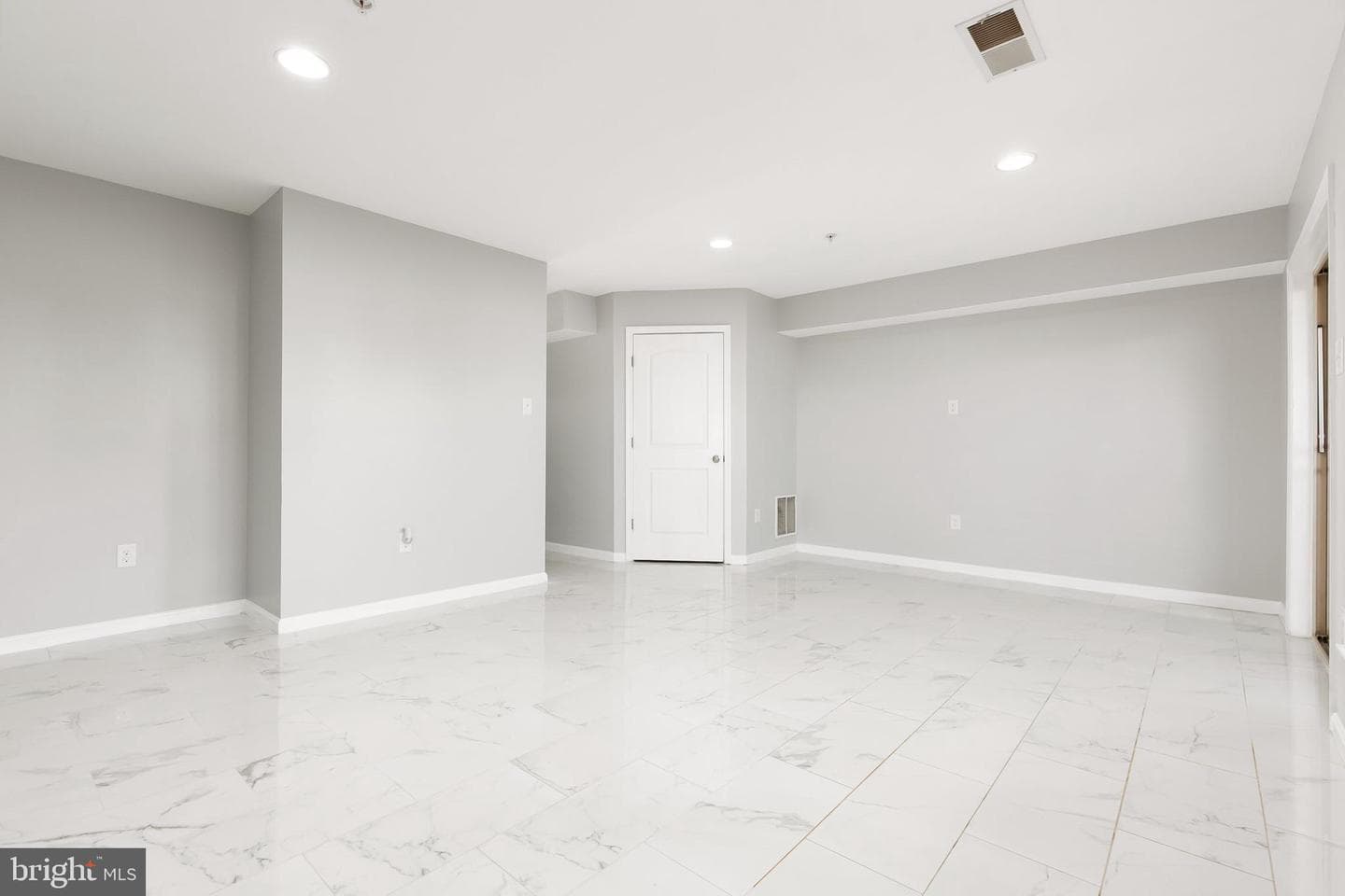 1110 Carinoso Circle photo 7