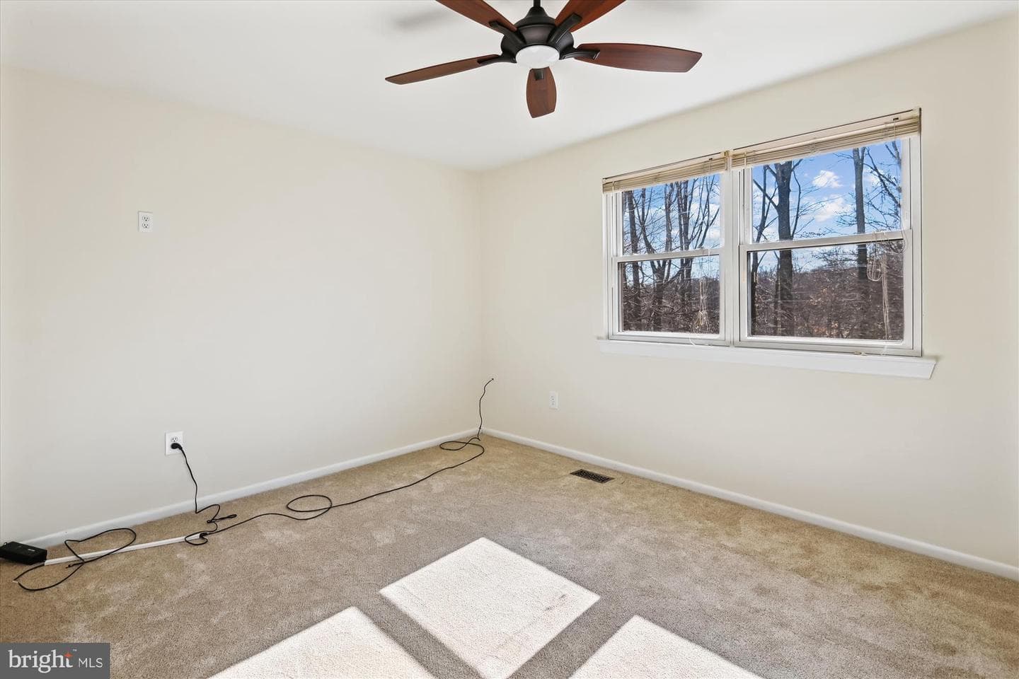 299 Ternwing Drive photo 32