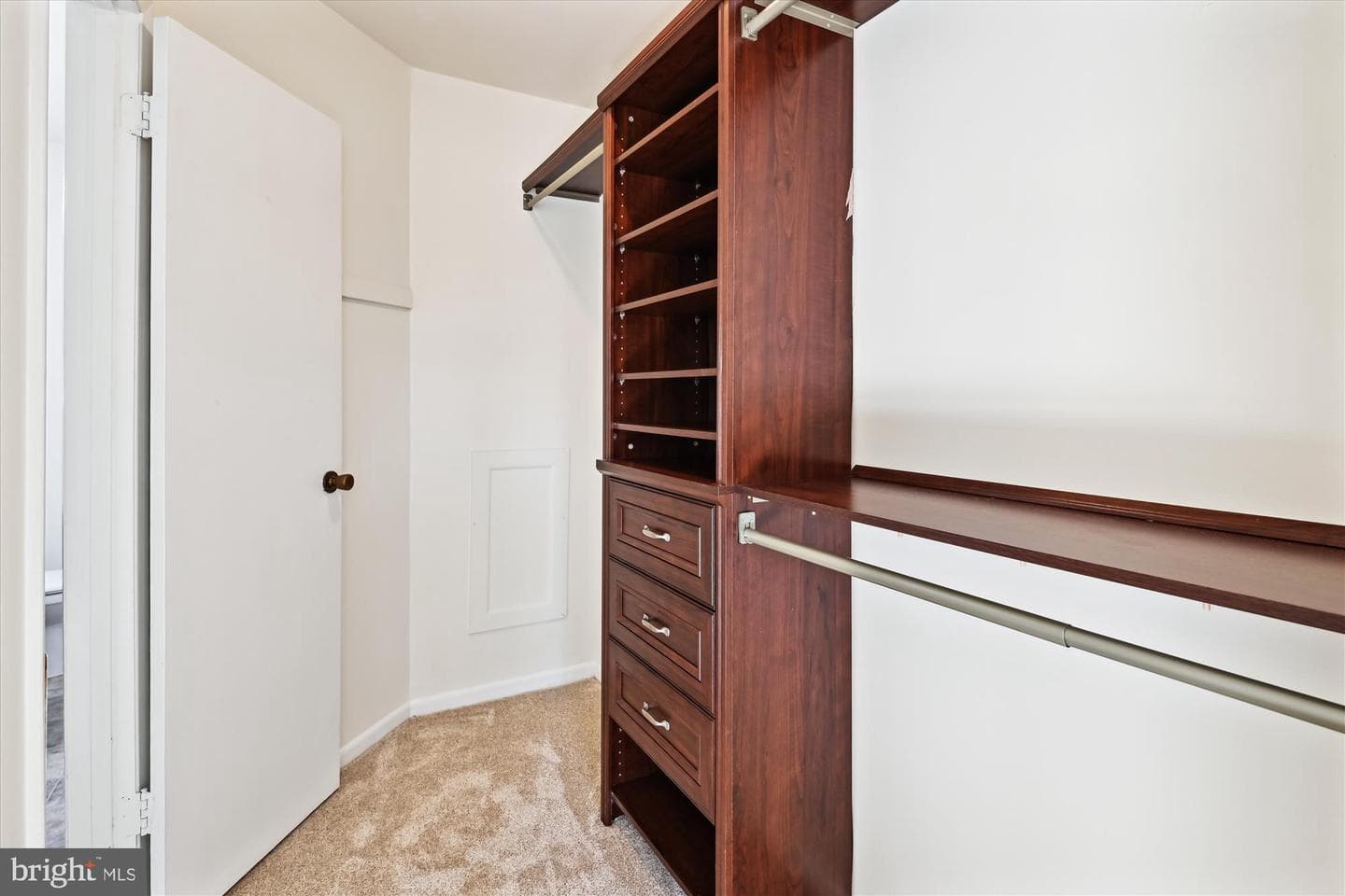 299 Ternwing Drive photo 33