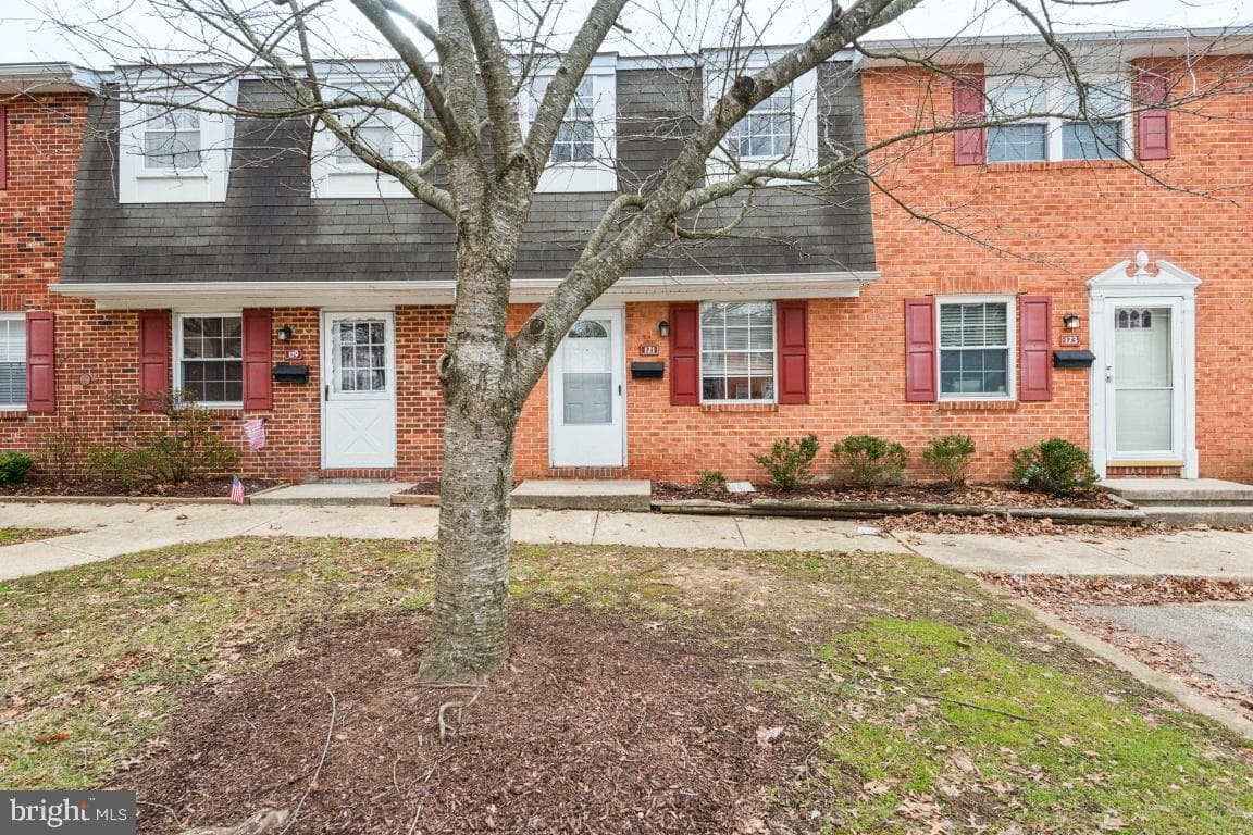121 Merryman Court