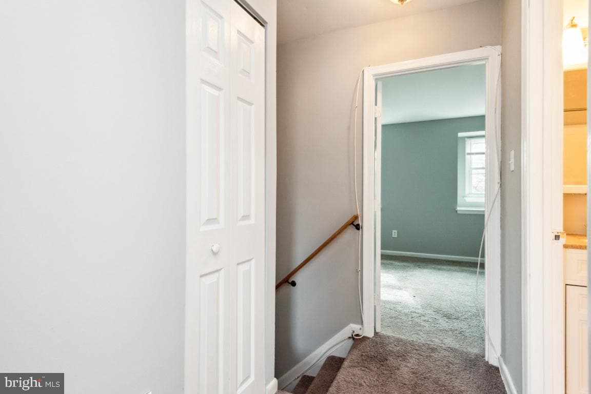 121 Merryman Court photo 14
