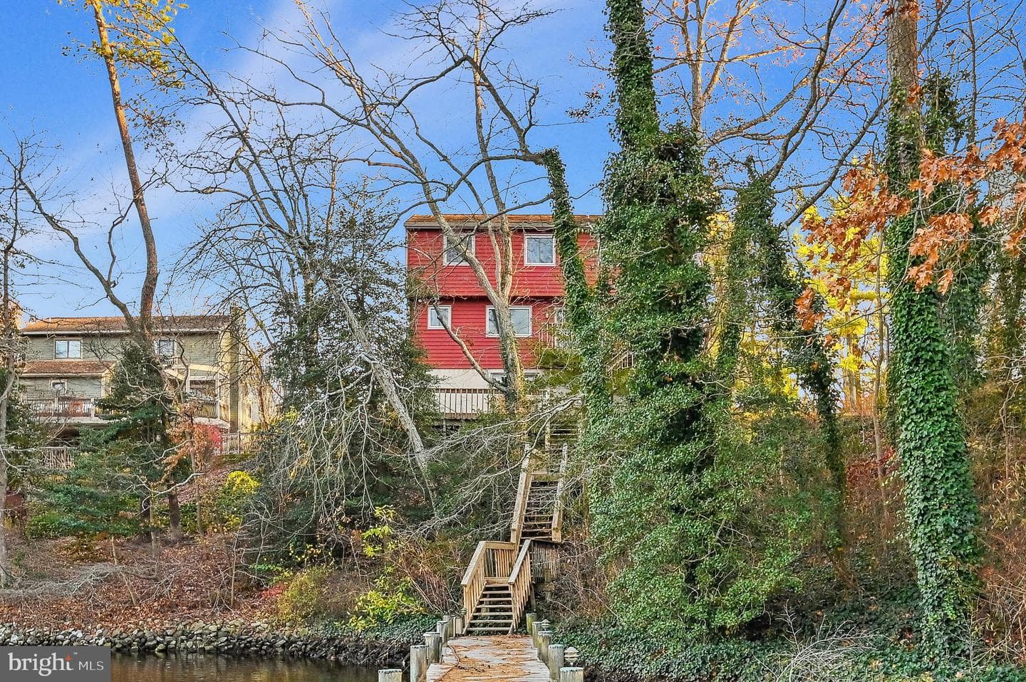 276 Capote Court W photo 6