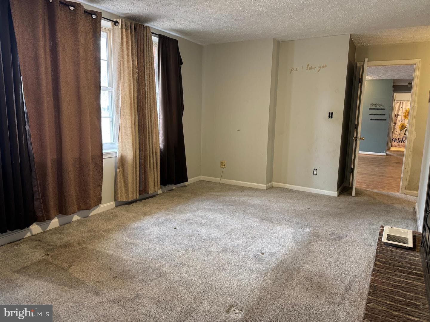 1395 Rainbow Drive photo 5