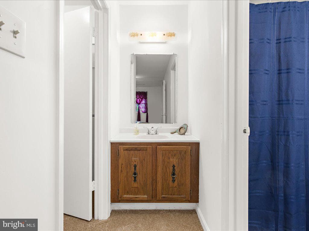 1010 Paddington Place photo 13