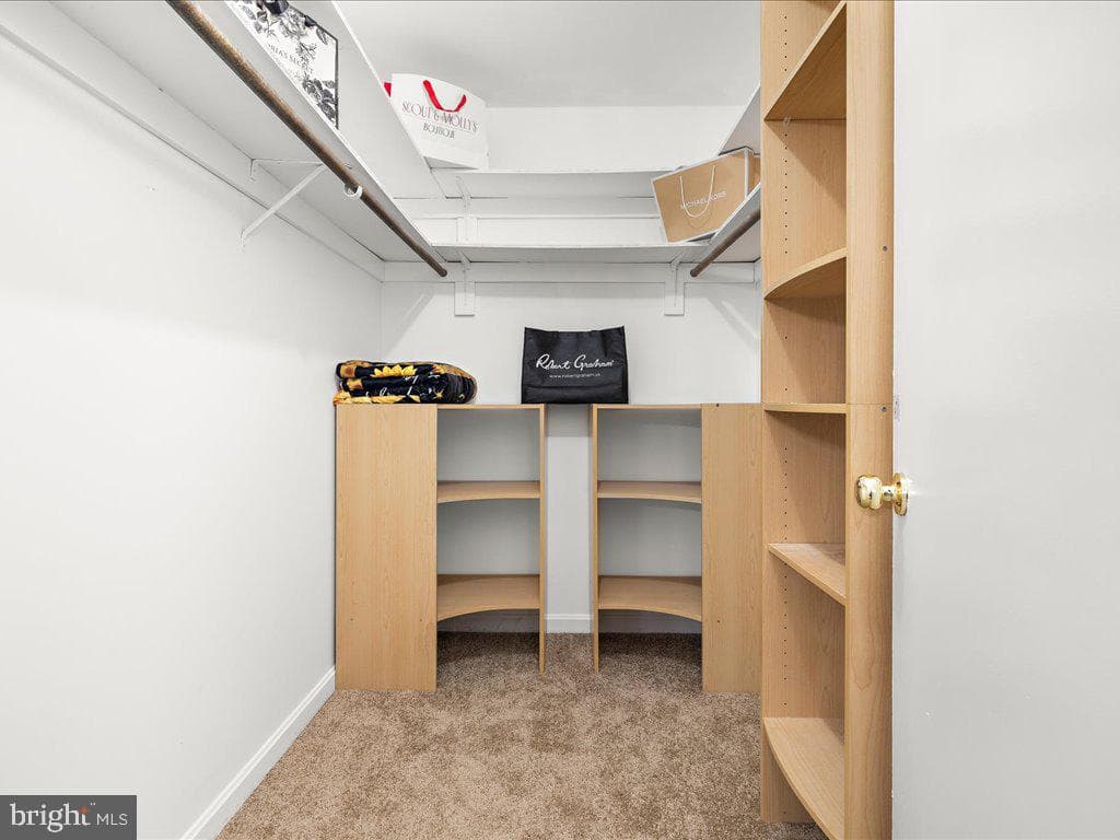 1010 Paddington Place photo 14