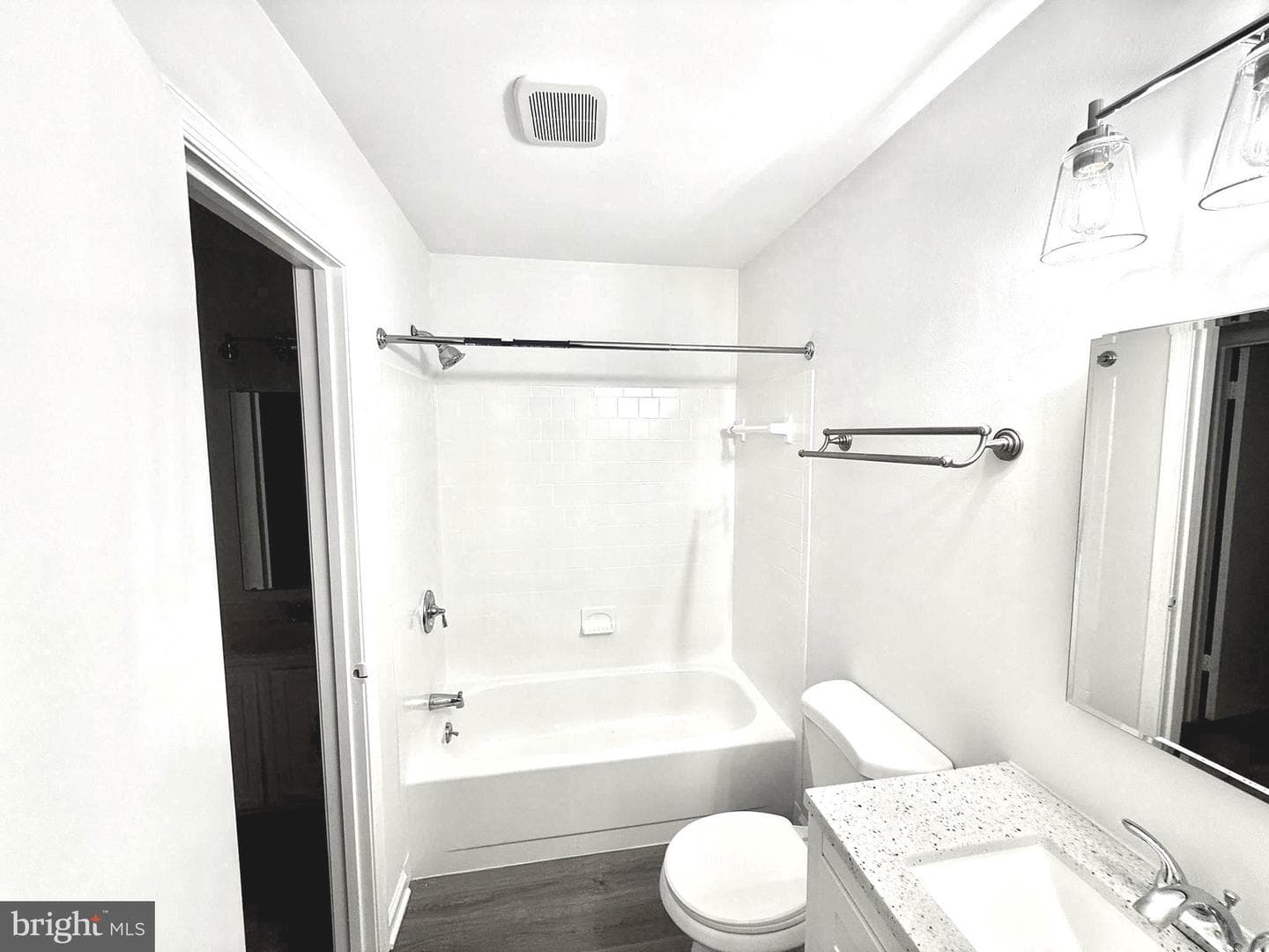 1010 Paddington Place photo 15