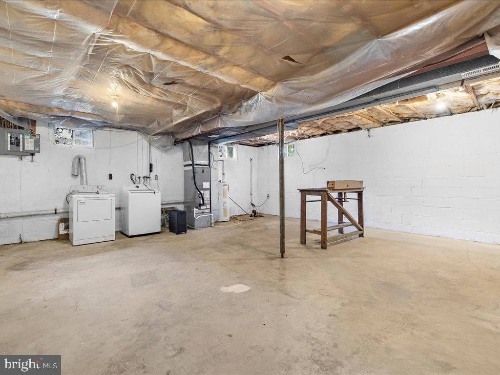 1010 Paddington Place photo 19