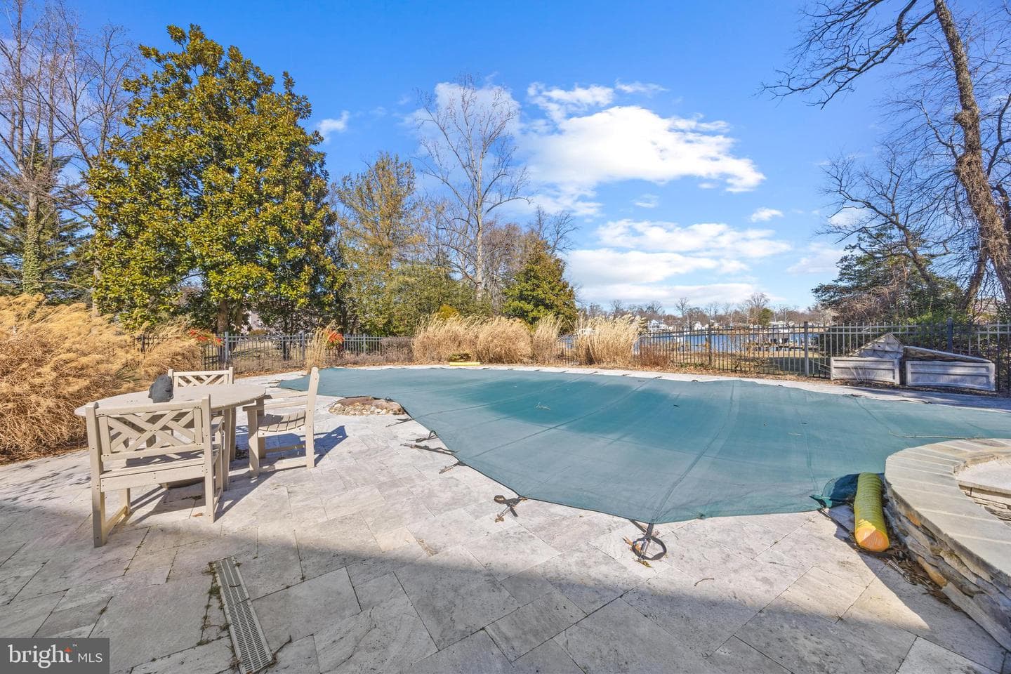 415 Edgewater Road photo 24