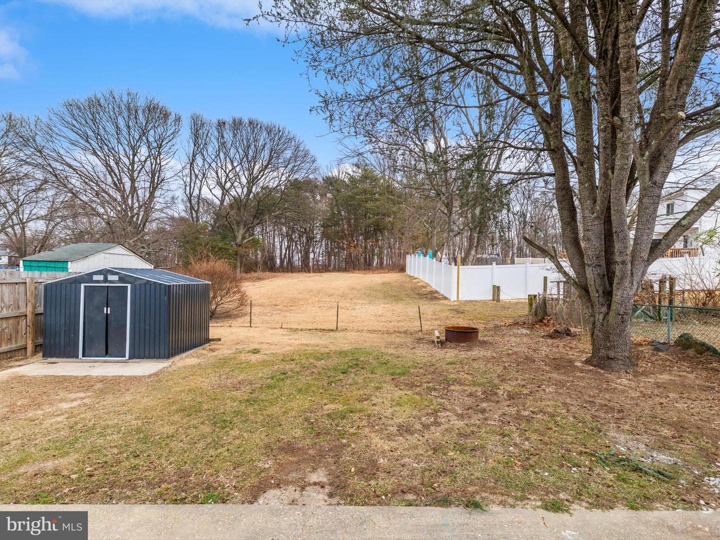 1095 Woodlawn Avenue photo 26