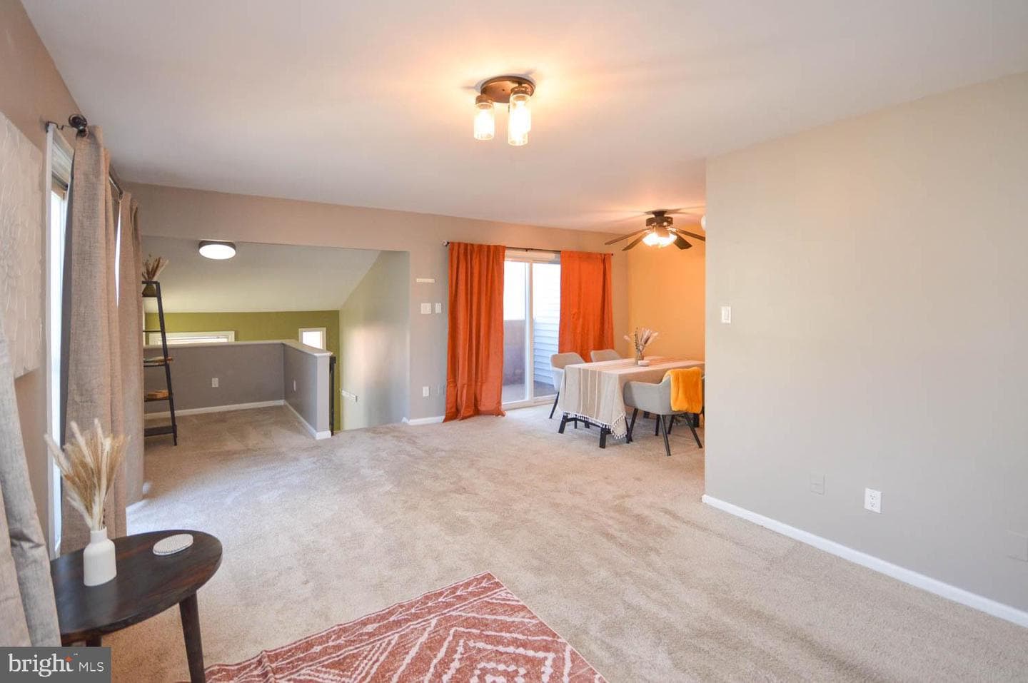 2051 Happy Lane photo 10