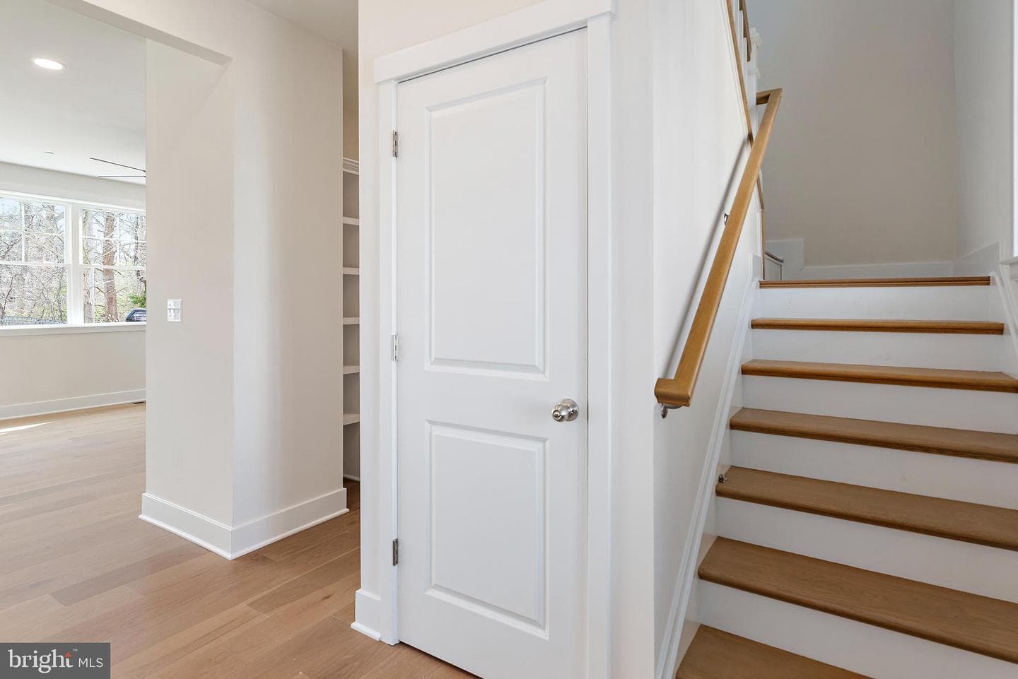 405 Alameda Parkway photo 32