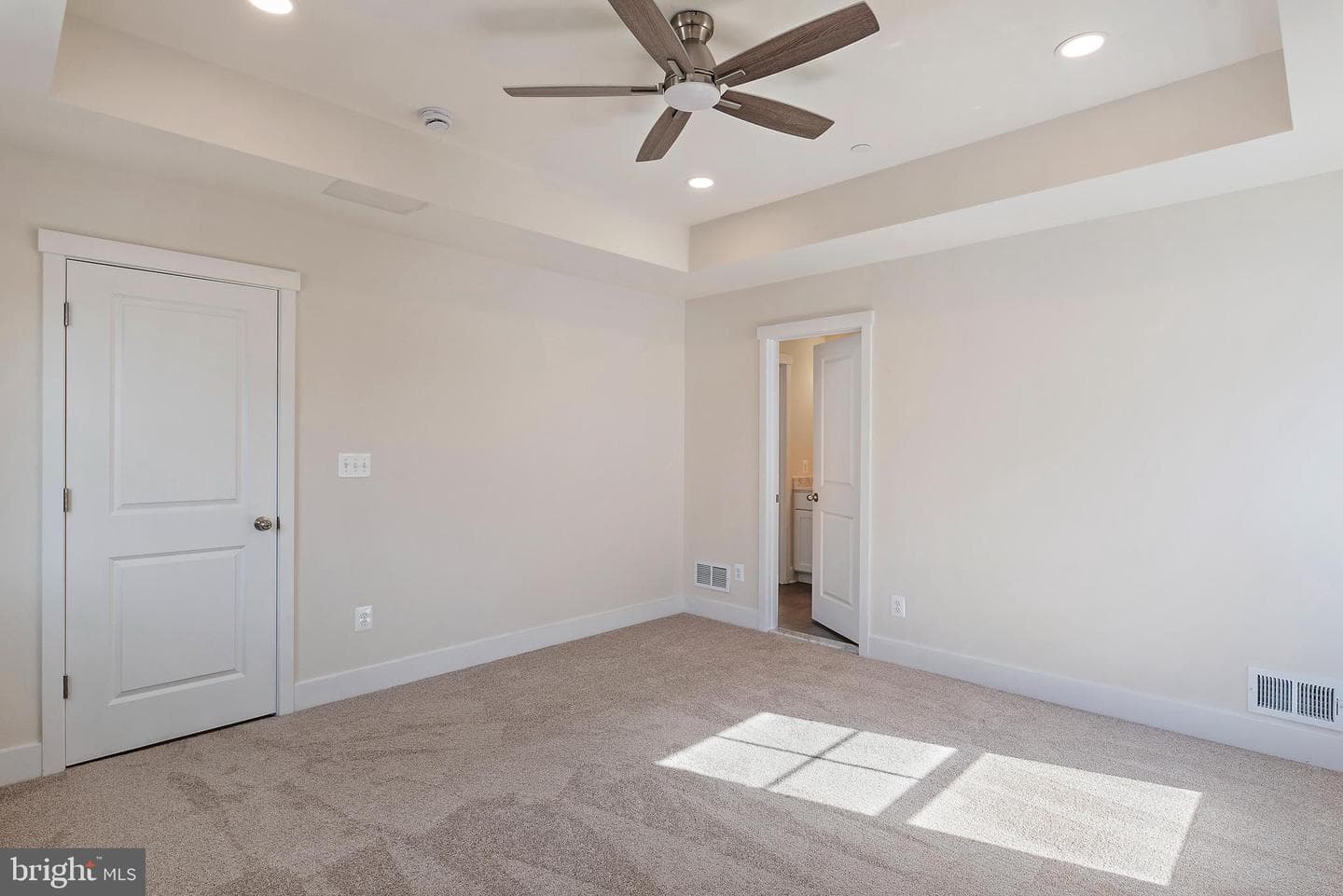 405 Alameda Parkway photo 46