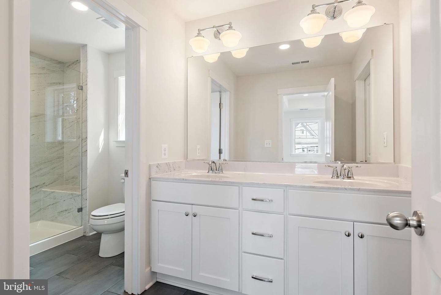 405 Alameda Parkway photo 47