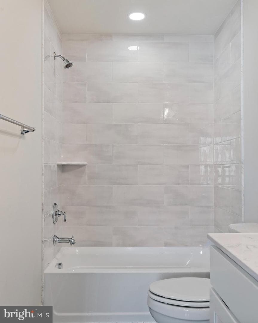 405 Alameda Parkway photo 59