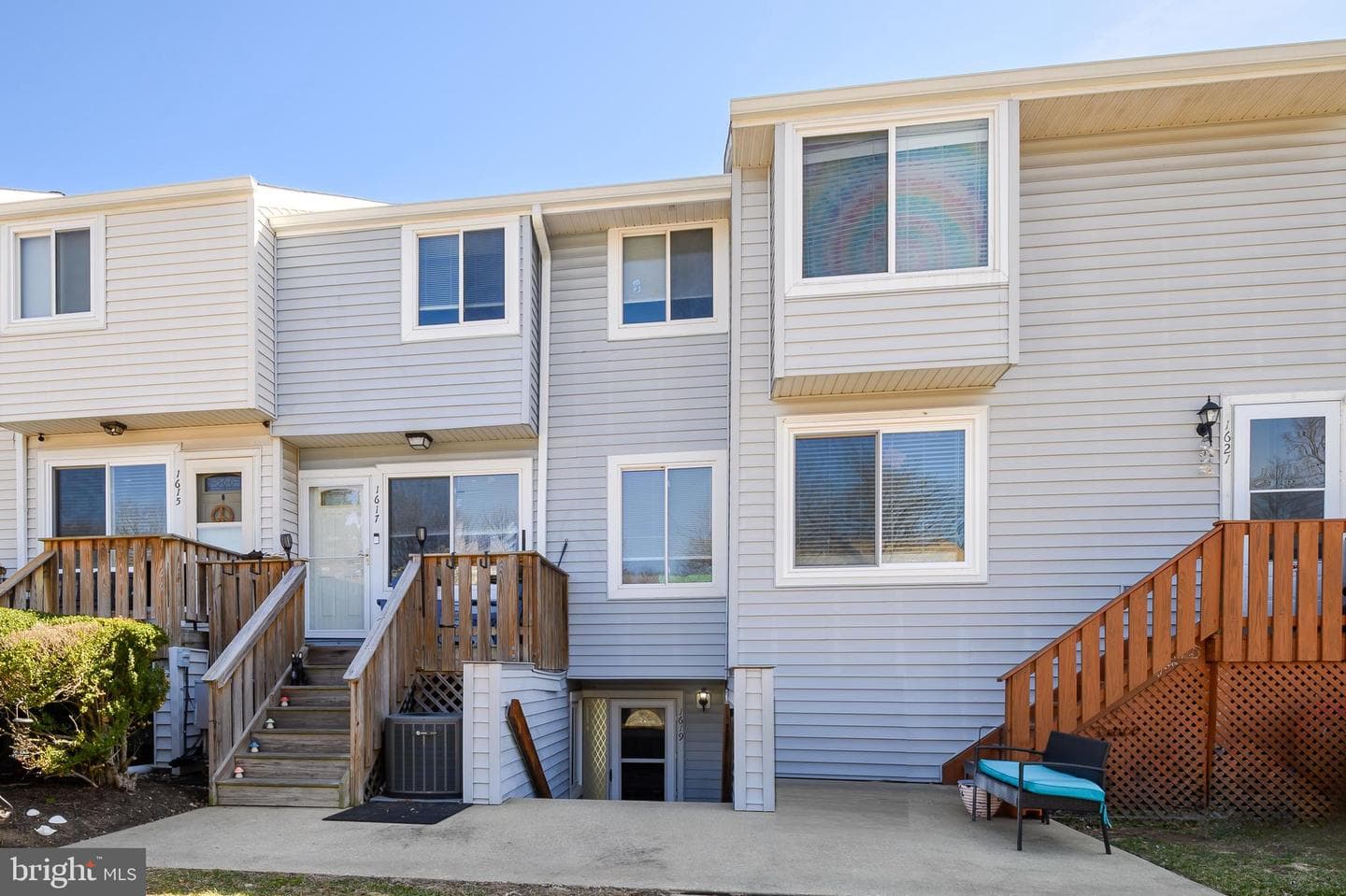 1619 Fendall Court photo 1