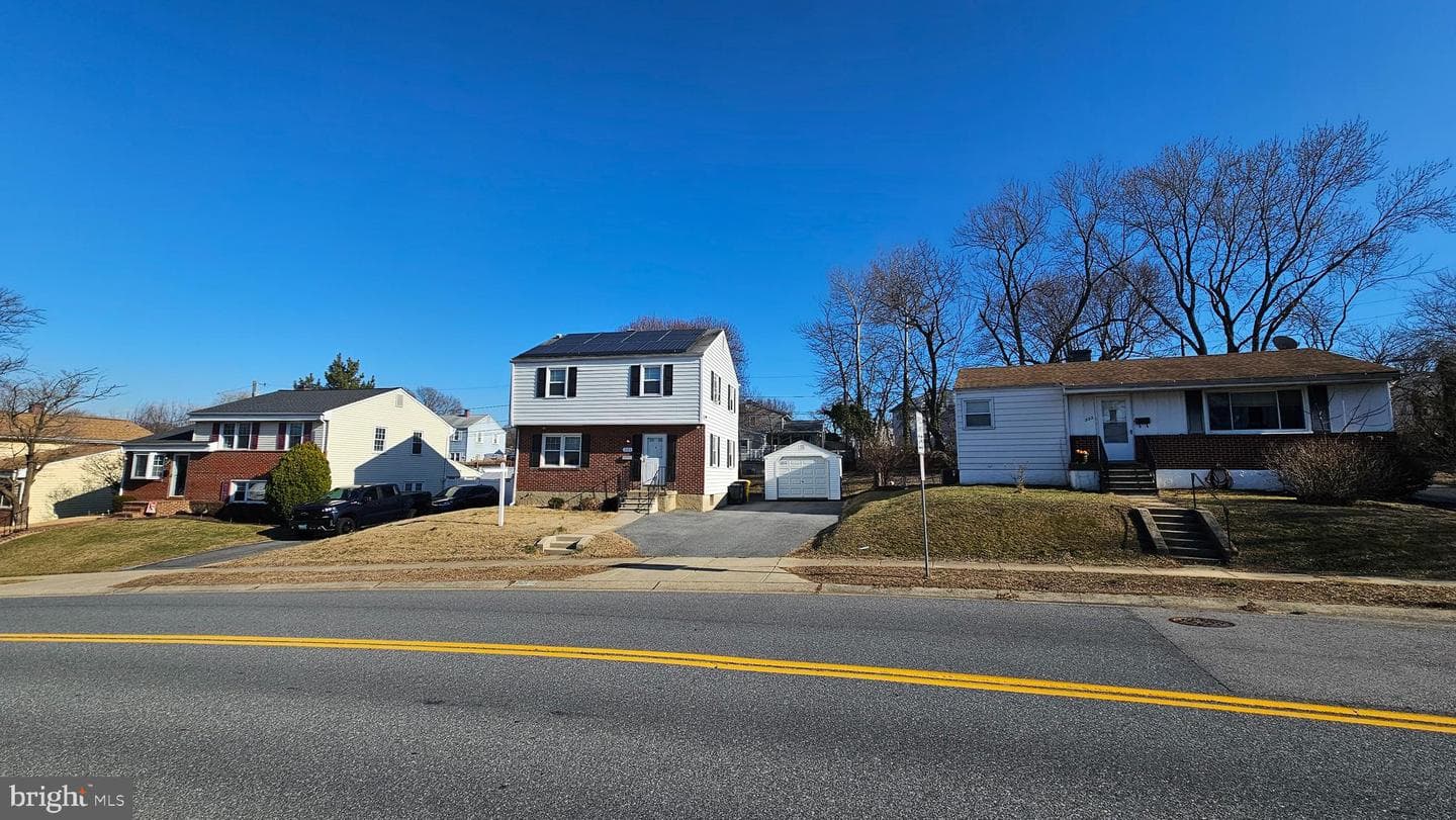 321 Ardmore Road photo 2
