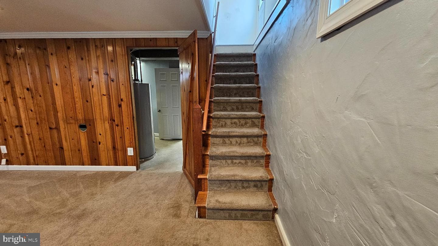 321 Ardmore Road photo 20