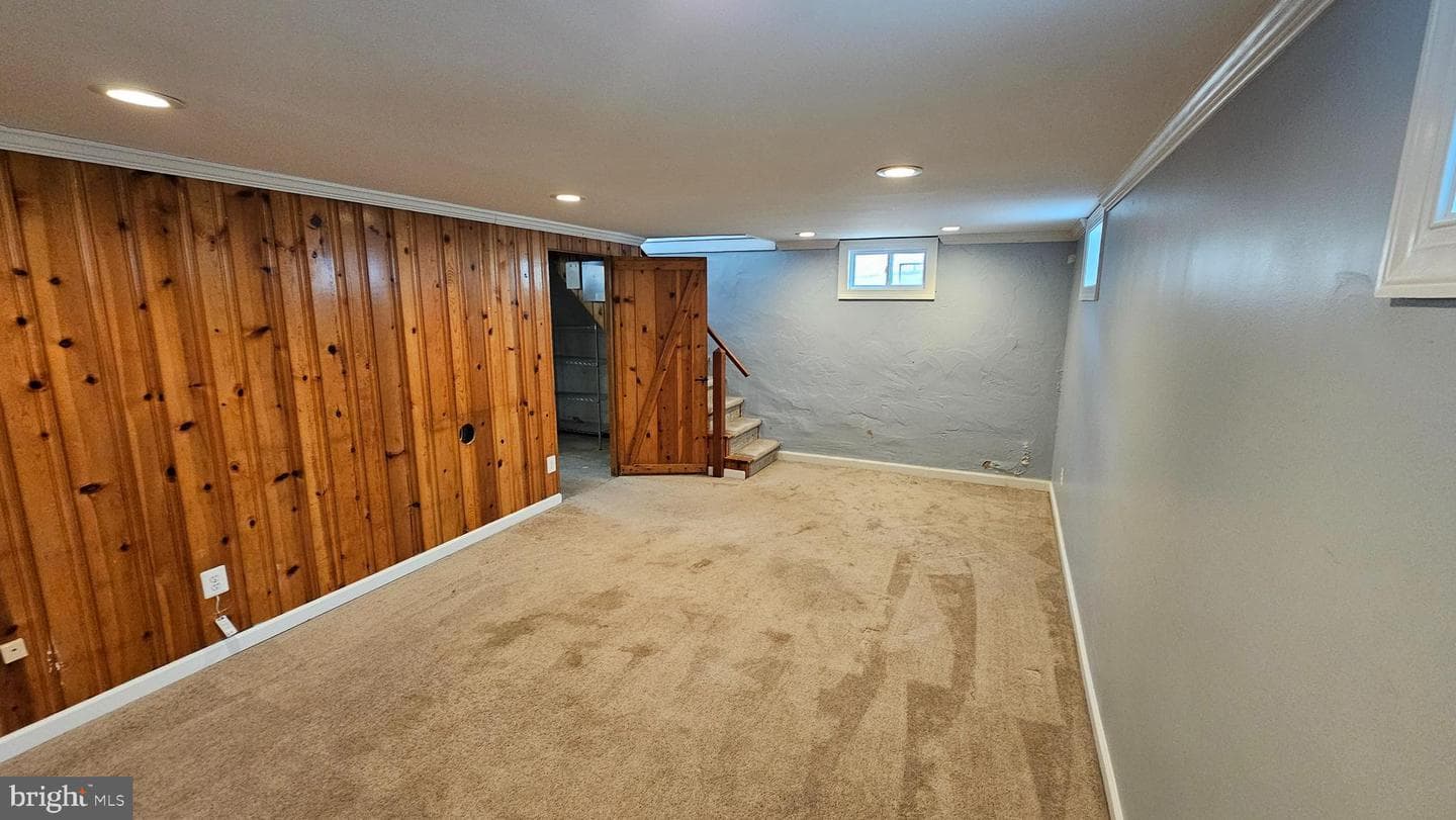 321 Ardmore Road photo 21