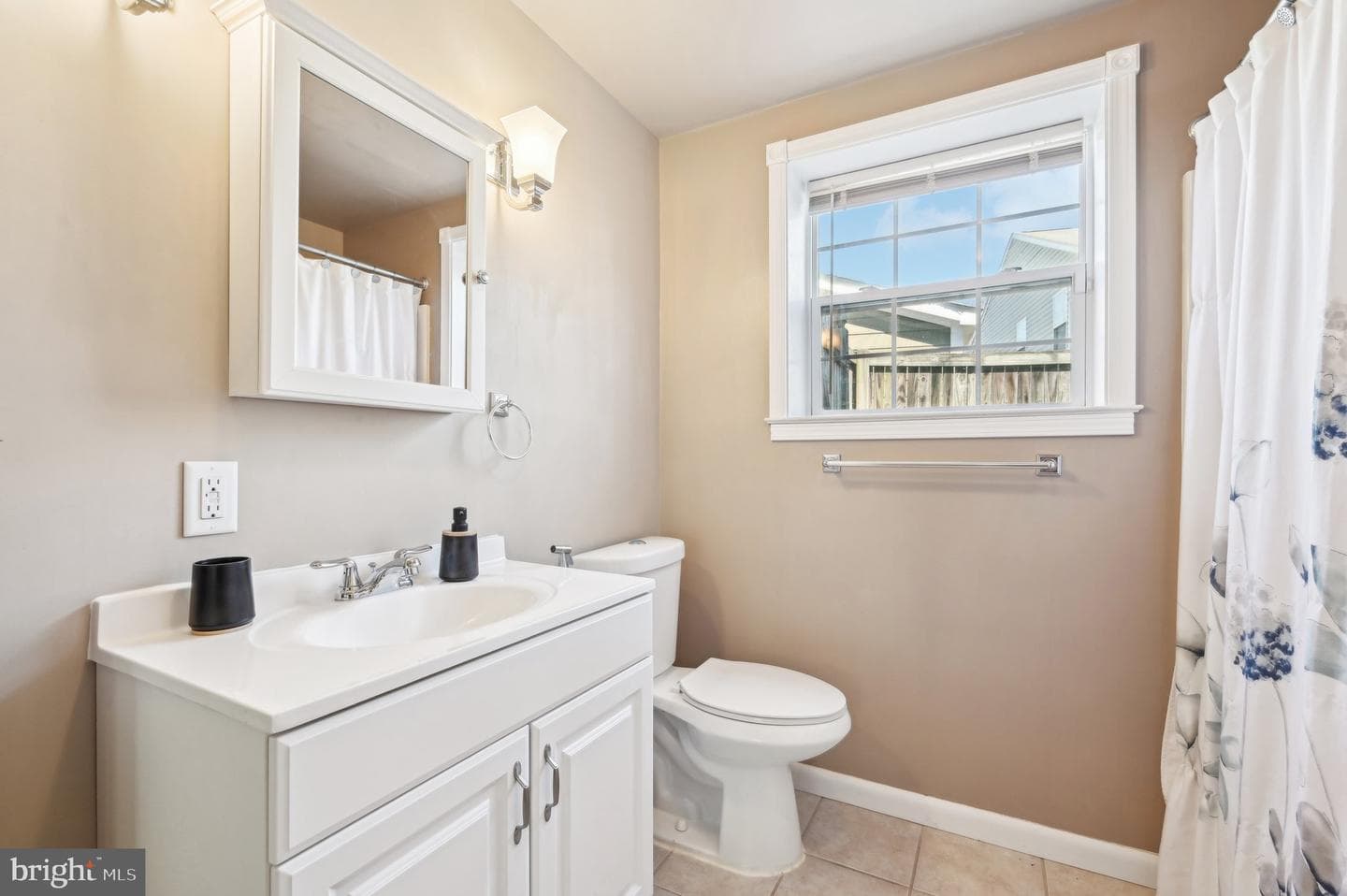 985 10th Street photo 27
