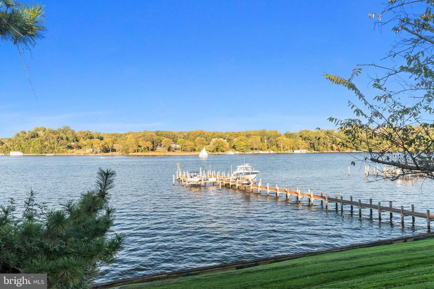 803 Coachway photo 110