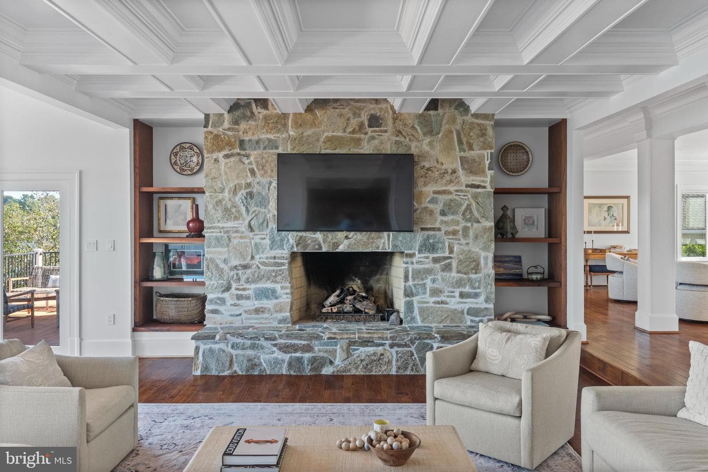 803 Coachway photo 21