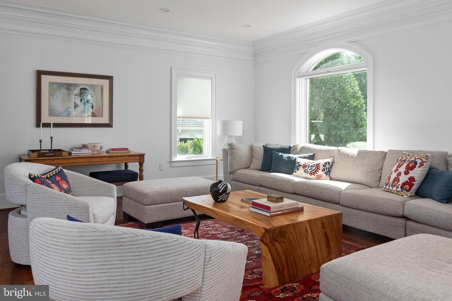 803 Coachway photo 38