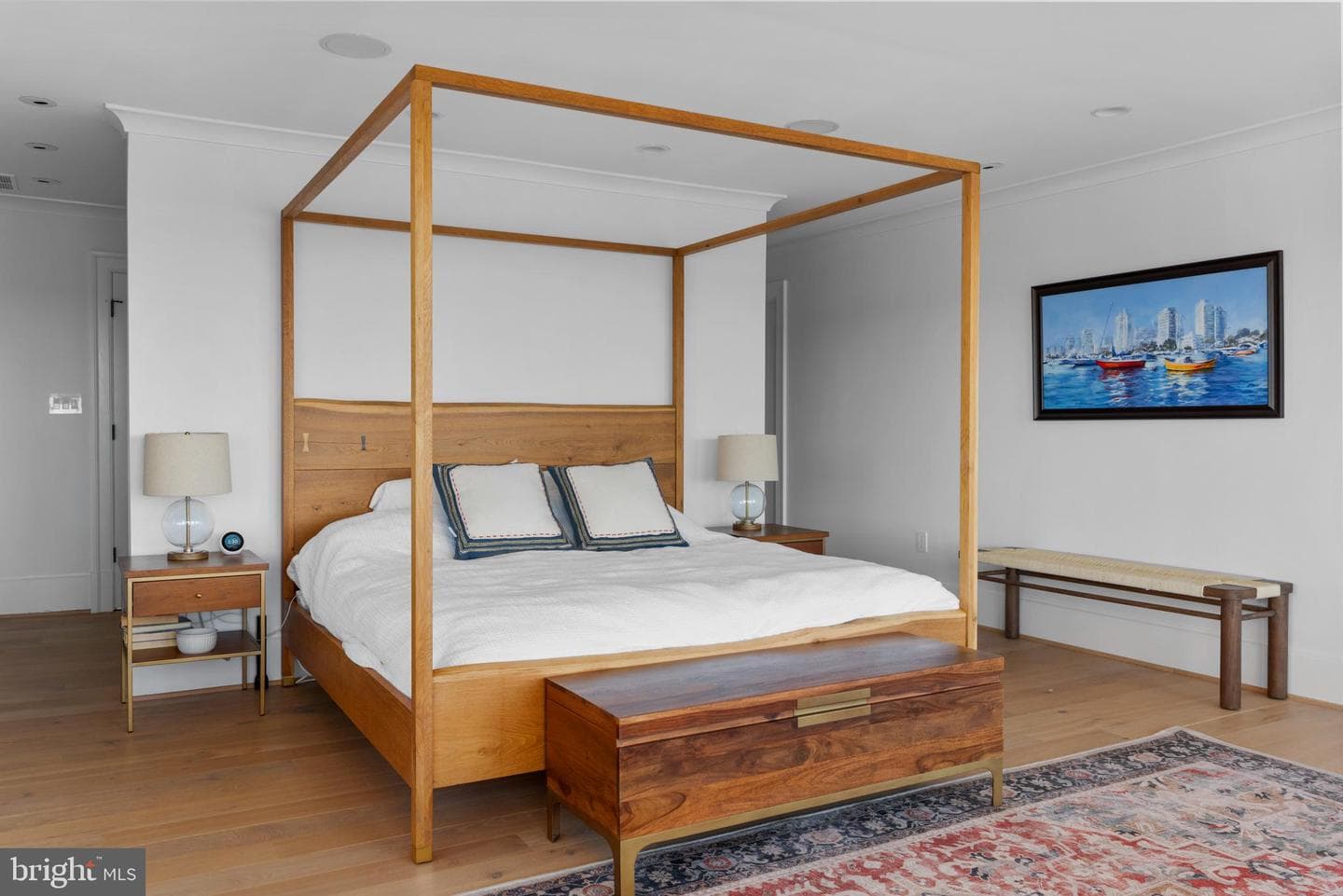 803 Coachway photo 53