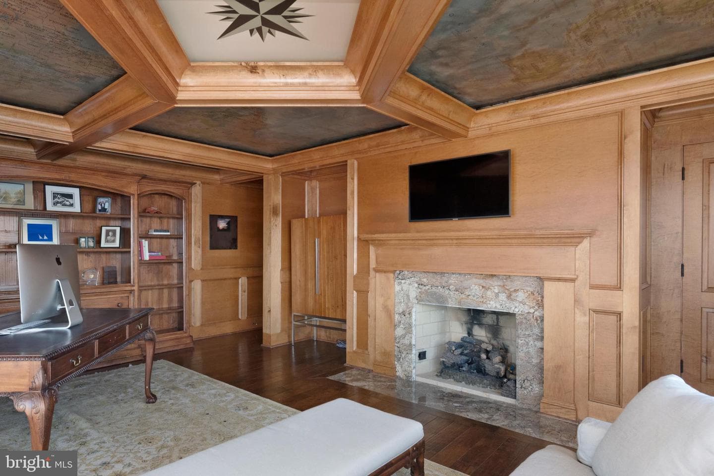 803 Coachway photo 65