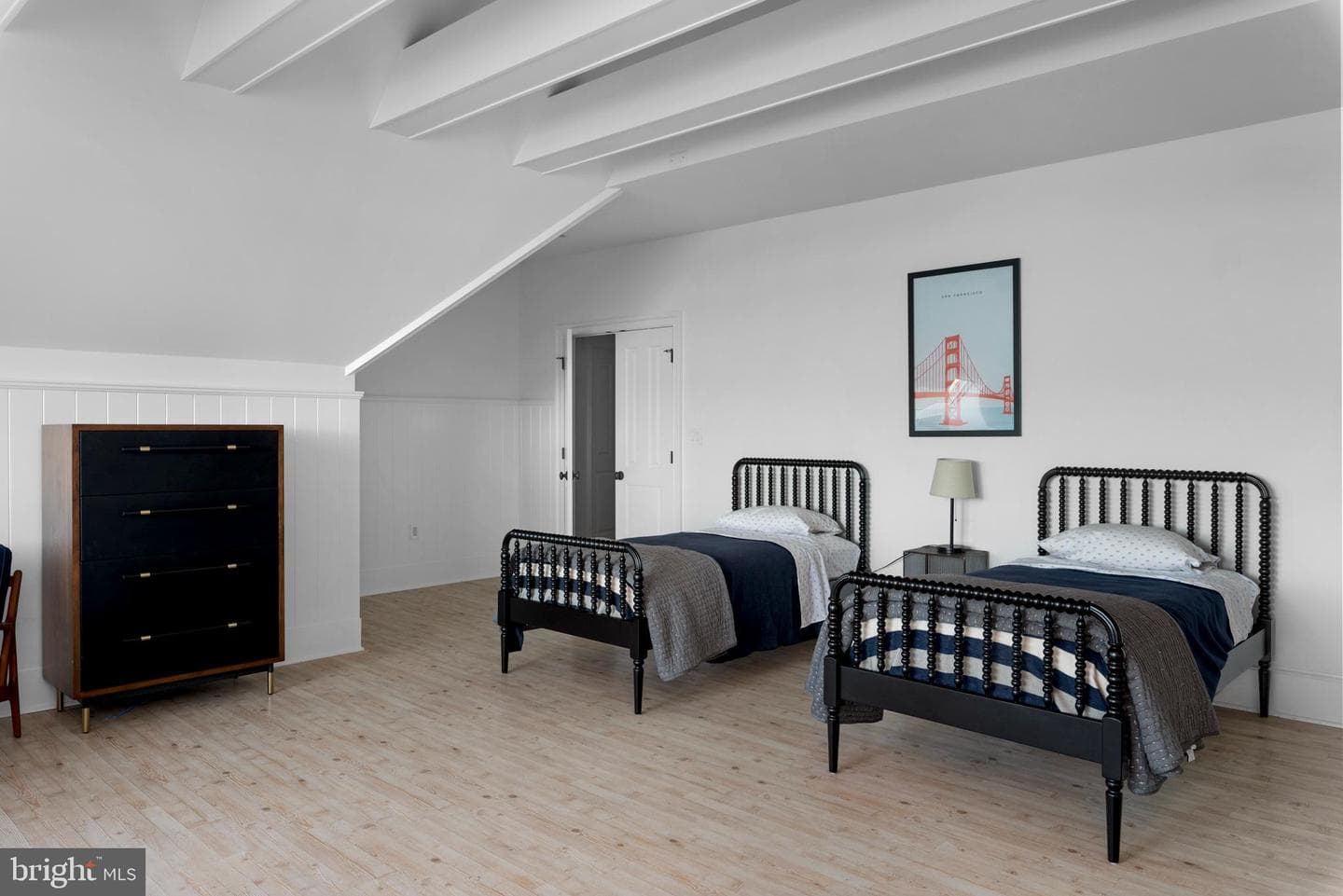 803 Coachway photo 76