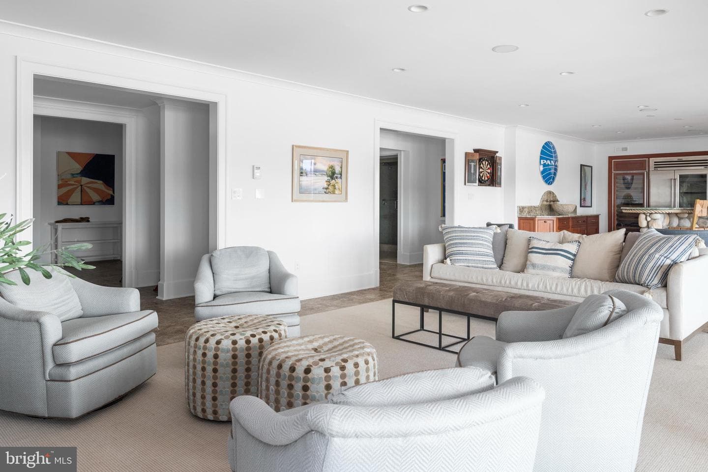 803 Coachway photo 84