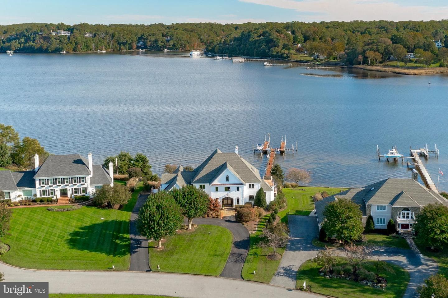 803 Coachway photo 92