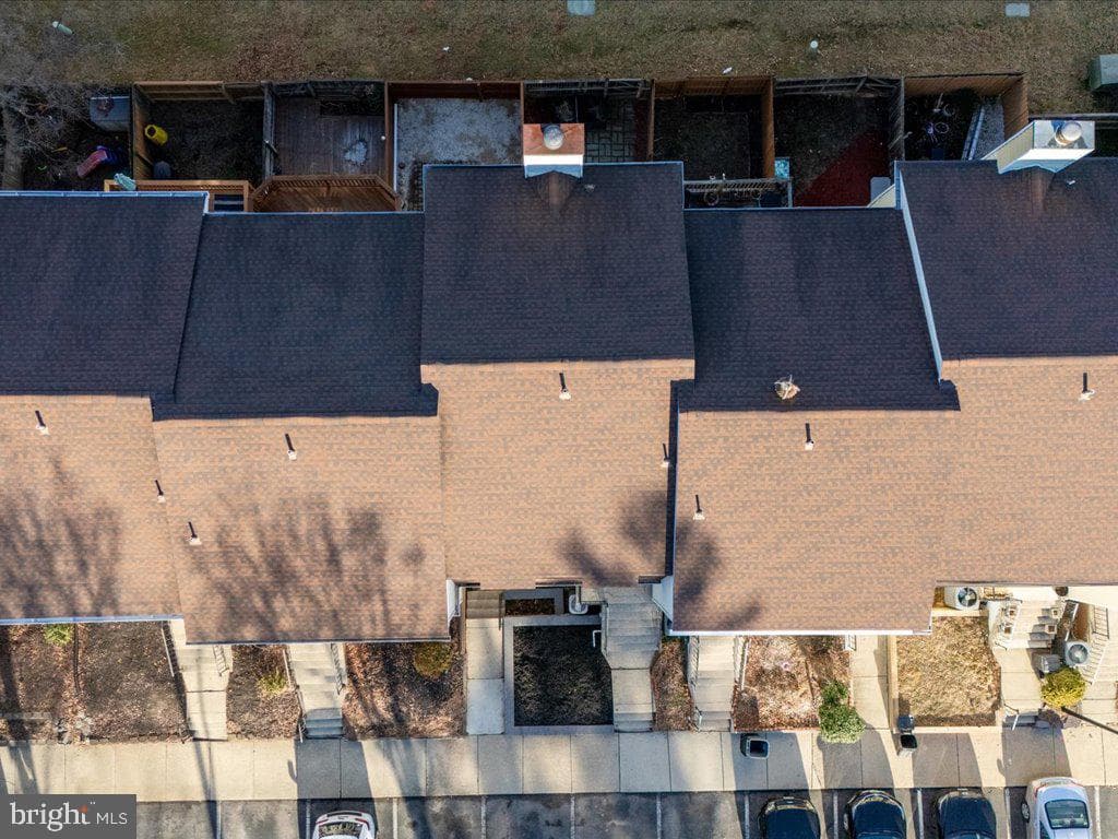 1524 Lowell Court photo 21