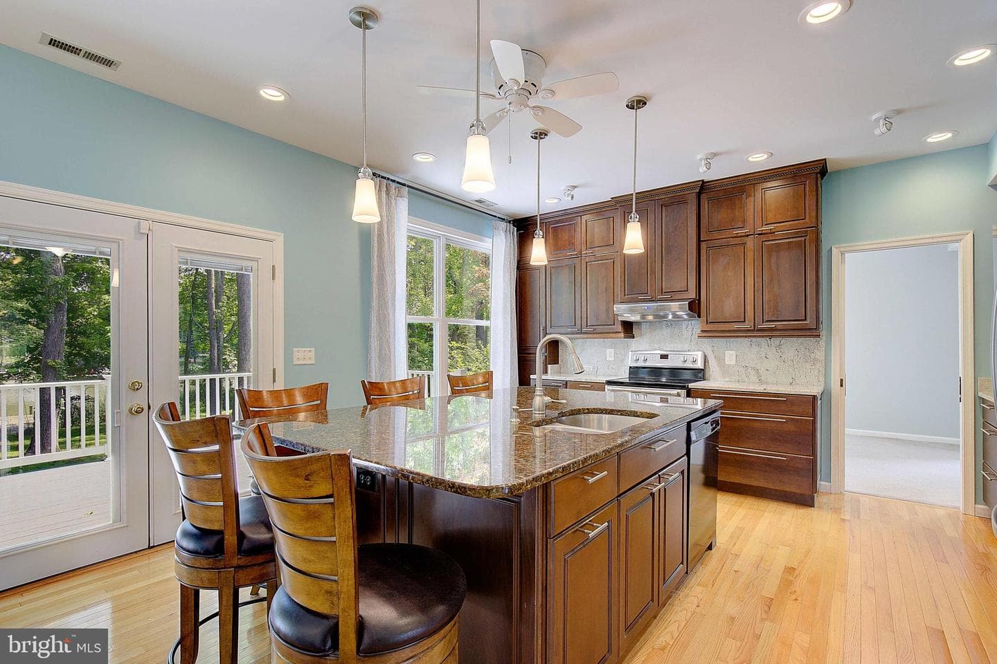 3592 Loch Haven Drive photo 18