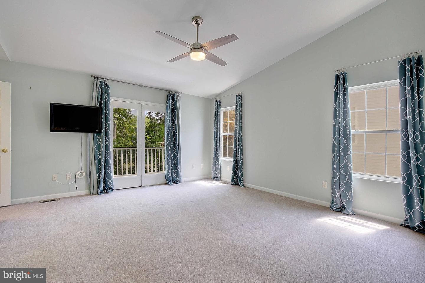 3592 Loch Haven Drive photo 28