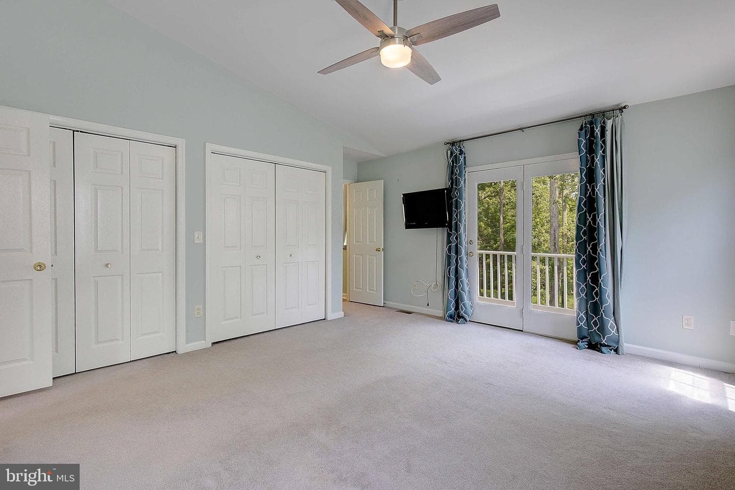 3592 Loch Haven Drive photo 29