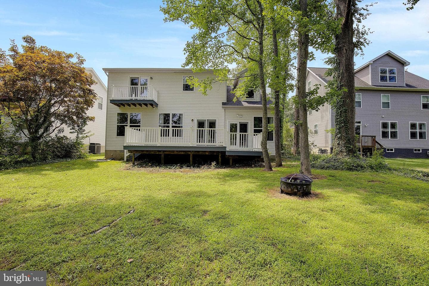 3592 Loch Haven Drive photo 3