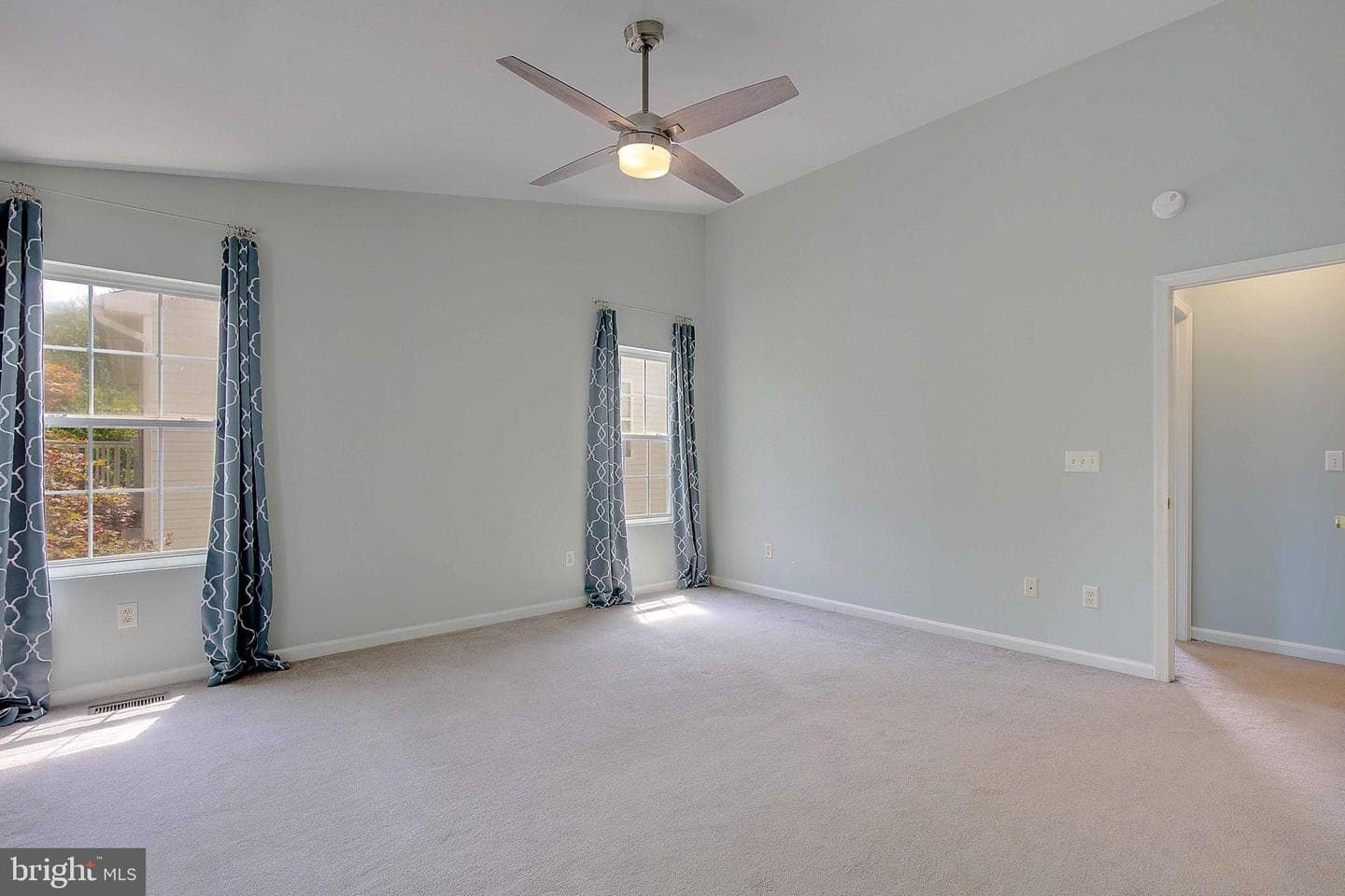 3592 Loch Haven Drive photo 30