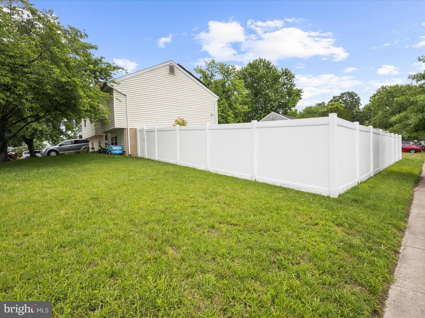 321 Alexis Drive photo 27