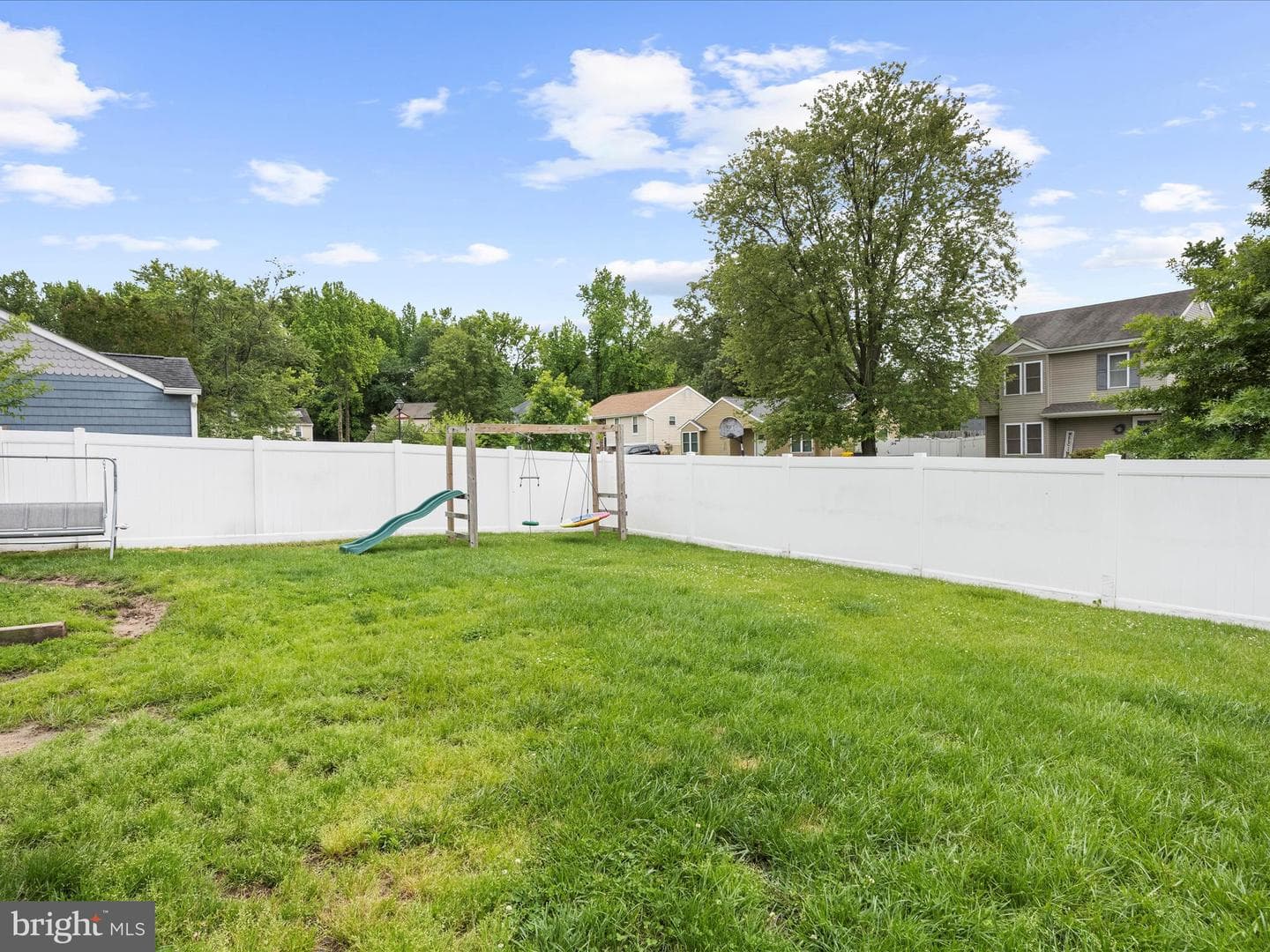 321 Alexis Drive photo 28