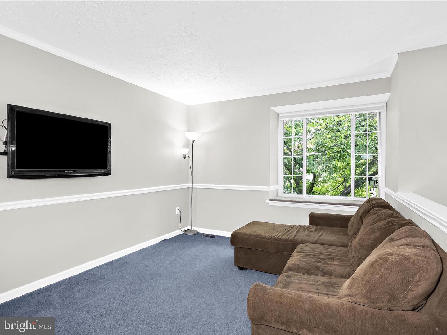 321 Alexis Drive photo 4