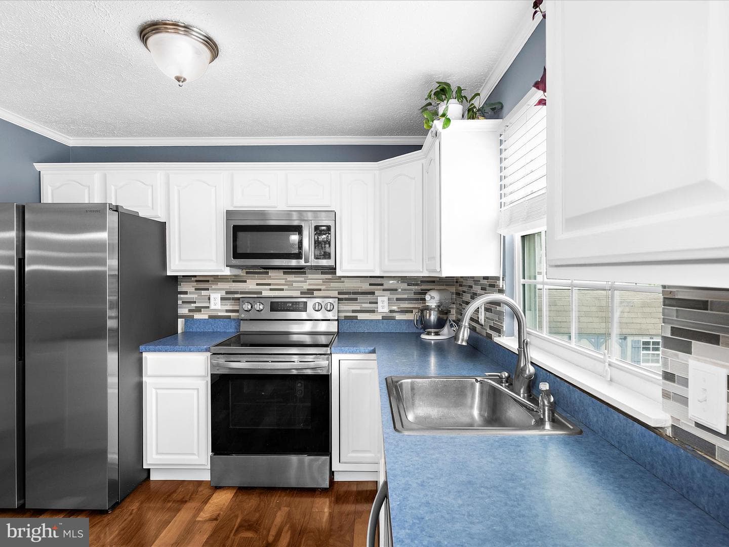 321 Alexis Drive photo 6